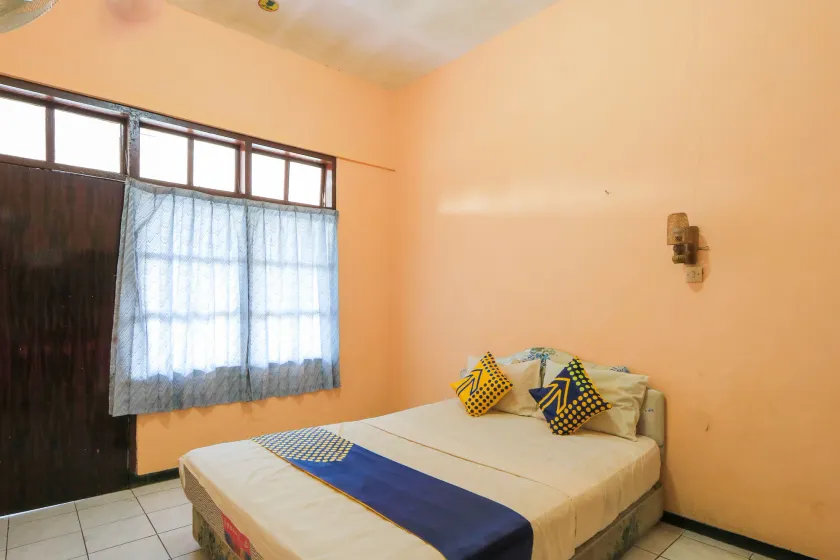 OYO 2465 Hotel Raung View - Image 1