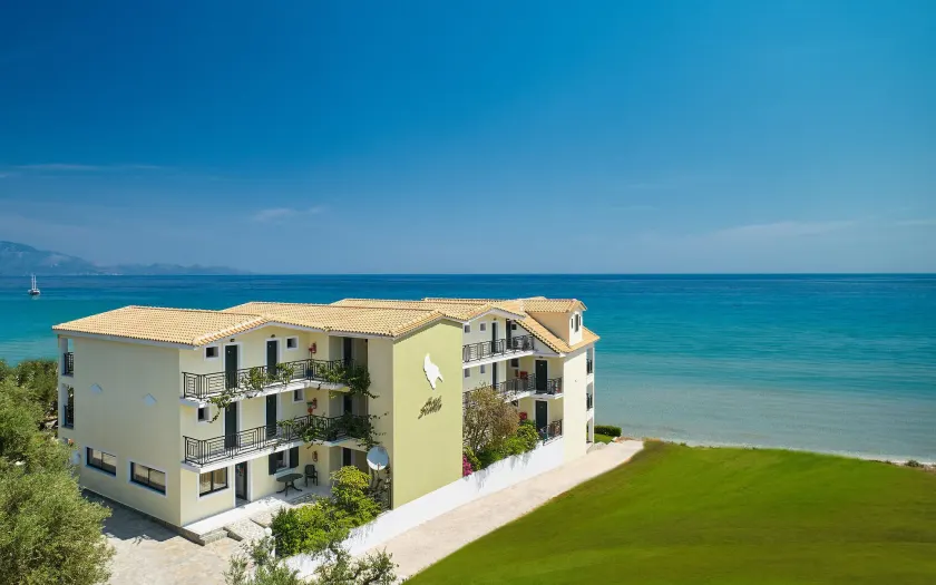Sea View Hotel - Image 1