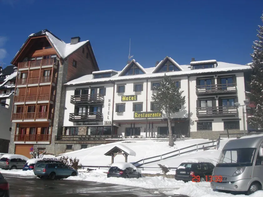 Hotel Tirol - Image 1