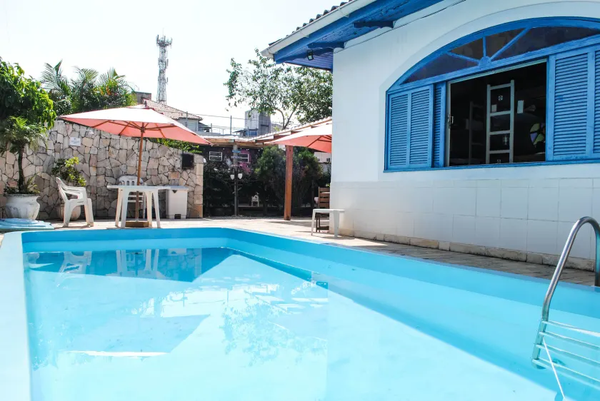 World Hostel - Canasvieiras - Image 1