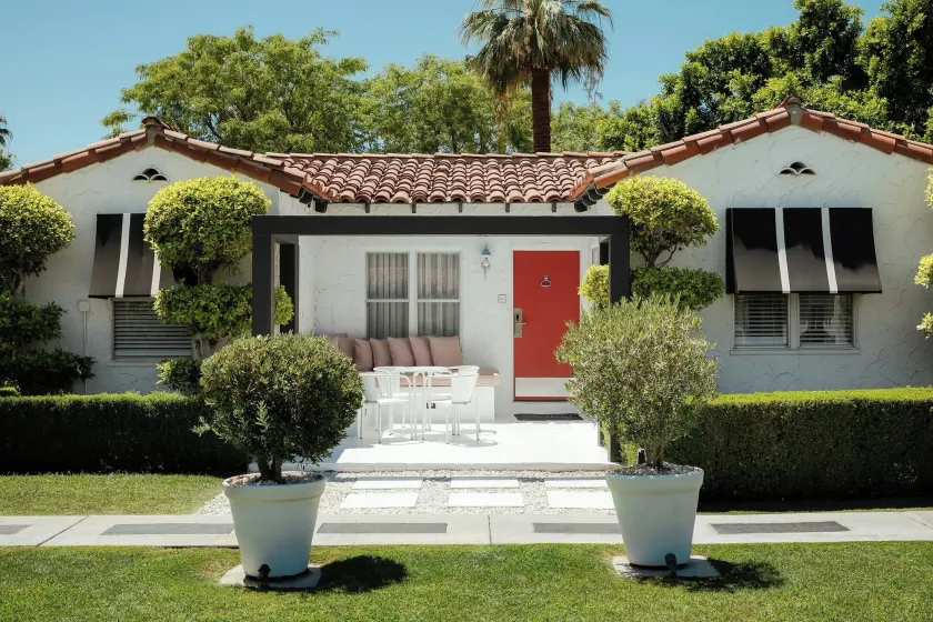 Avalon Hotel & Bungalows Palm Springs, a Member of Design Hotels - Image 1