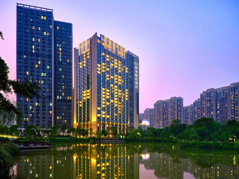 The Yun Hotel Foshan Nanhai - Image 1