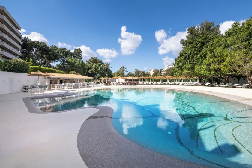 Salles Hotels Marina Portals - Image 1