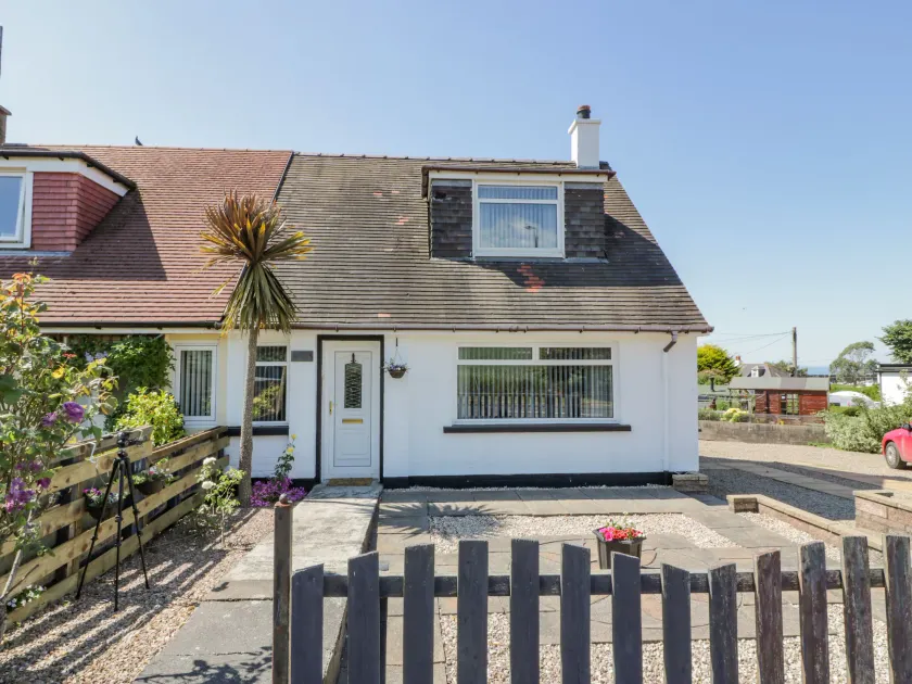 22 Turnberry Road - Image 1