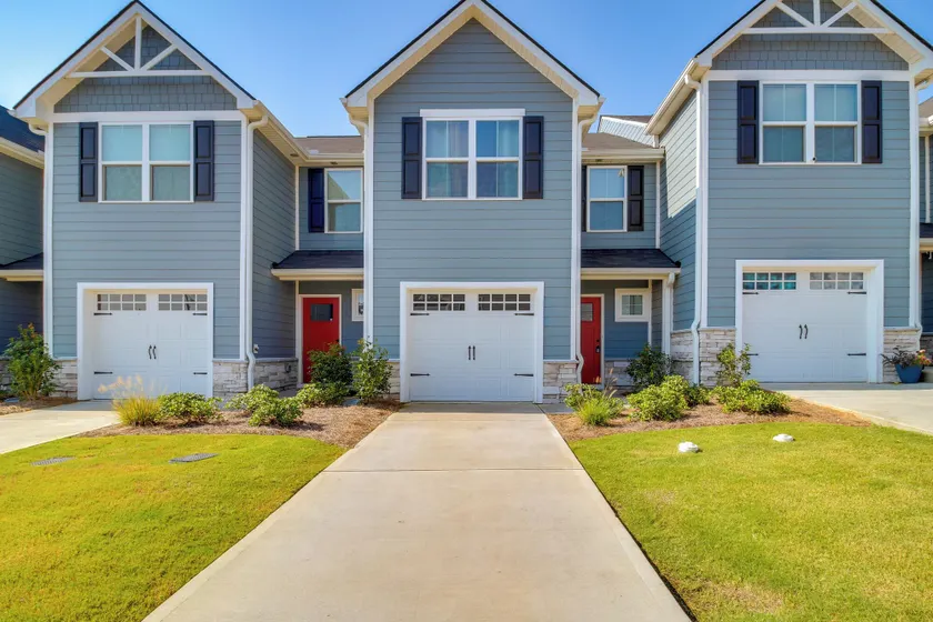 Modern Townhome w/ Patio 7 Mi to Dtwn Cartersville - Image 1