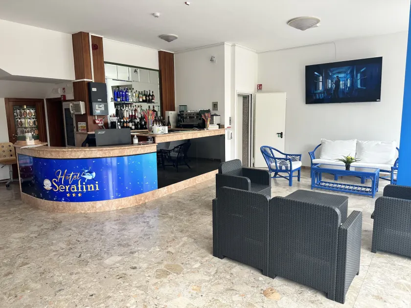 Hotel Serafini - Image 1