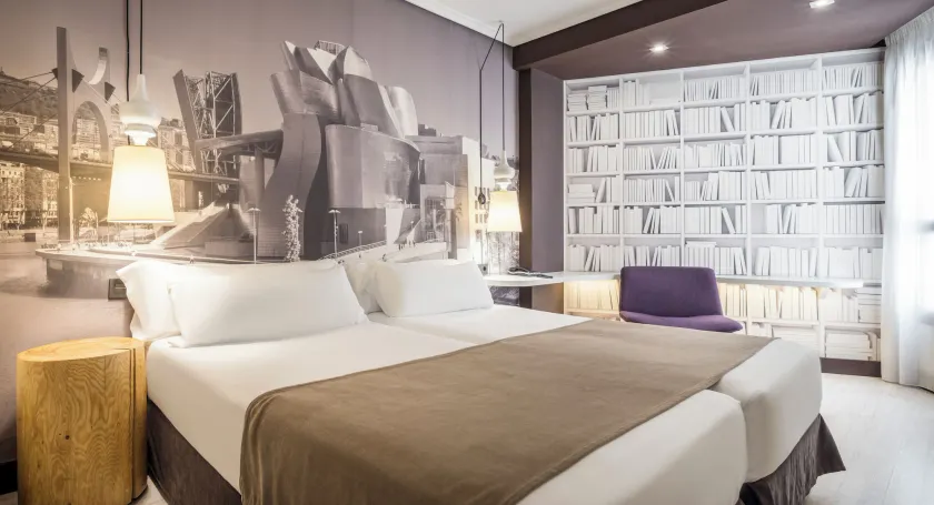 Hotel ILUNION Abando Bilbao - Image 1