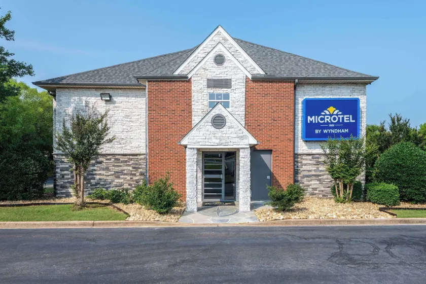 Microtel Inn by Wyndham Spartanburg Duncan - Image 1