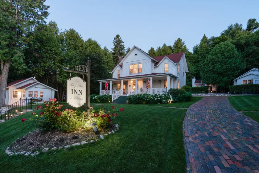 Thorp House Inn & Cottages - Image 1