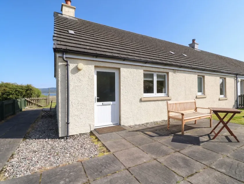 Sunset Cottage - Image 1
