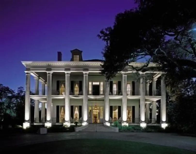 Dunleith Historic Inn - Image 1