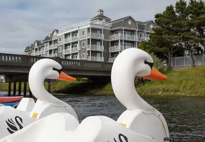 Rivertide Suites - Image 1