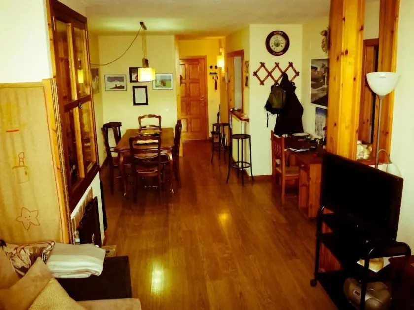 Montesqui Formigal, exclusivo ático con vistas a pistas, guardaesquis y garaje - Image 1