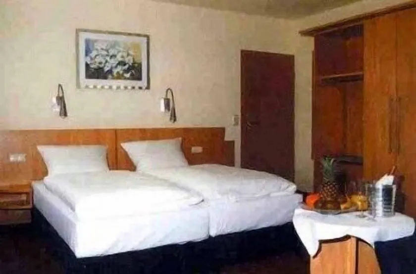 Hotel-Gasthof Talblick - Image 1