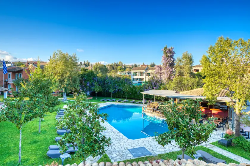 Folies Corfu Town Hotel Apartments - Image 1
