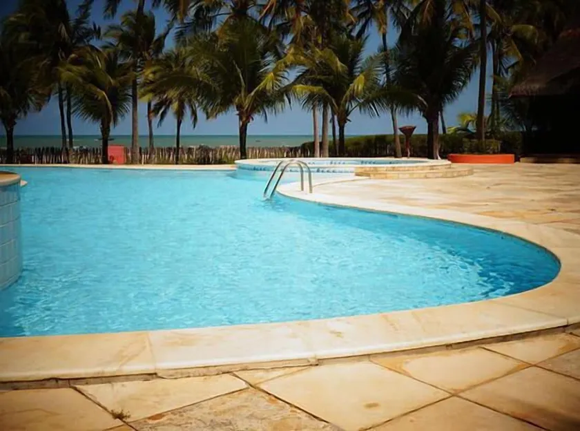 Siri Paraiso Hotel - Image 1