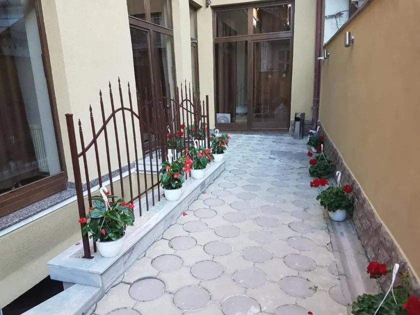 Casa Rezidentiala Aria - Image 1