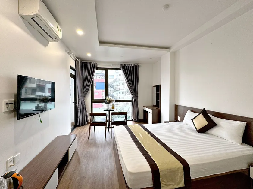 Au79 Hotel & Apartment - Image 1