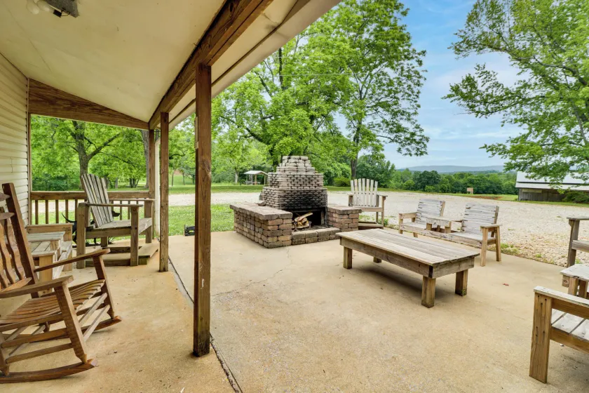 Fire Pit, Patio, Views! Group Lodge in Cheaha Mtns - Image 1