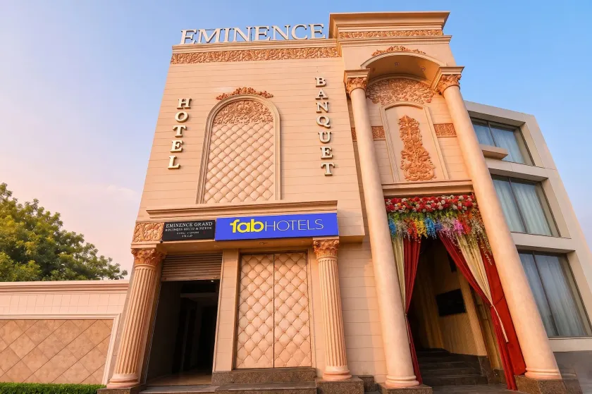 FabHotel Eminence Grand - Image 1