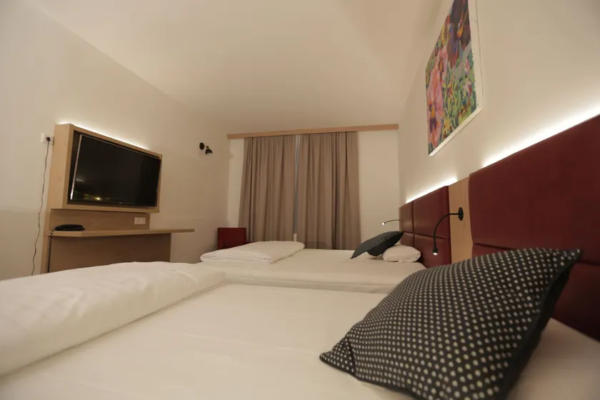 Galeria Airport Hotel - Image 1