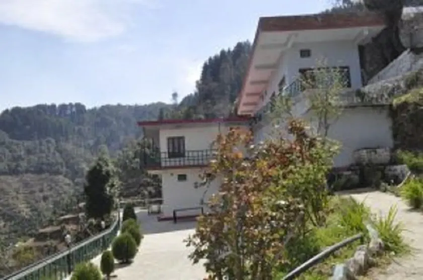 Hotel Garden Cottage & Resort Dhanaulti - Image 1