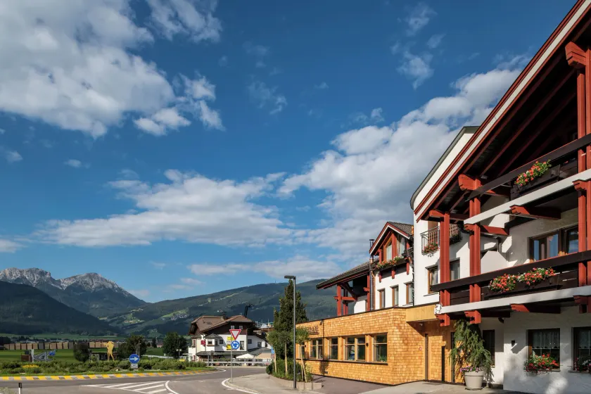 Hotel Brunnerhof - Image 1