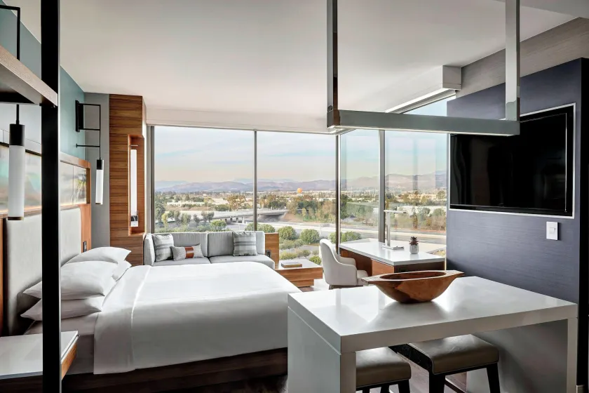 Marriott Irvine Spectrum - Image 1
