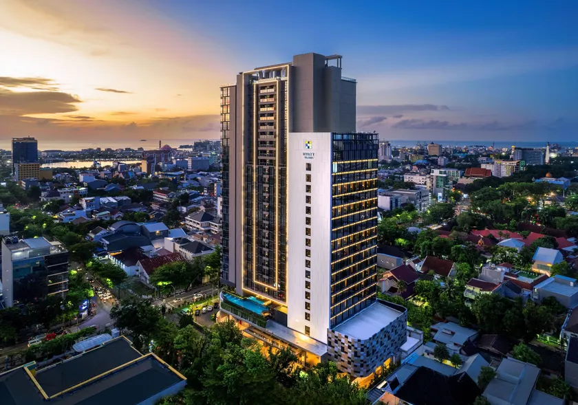 Hyatt Place Makassar - Image 1