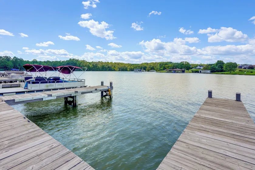 Lake Anna Retreat w/ Boat Slip Sleeps 15 - Innenbereich
