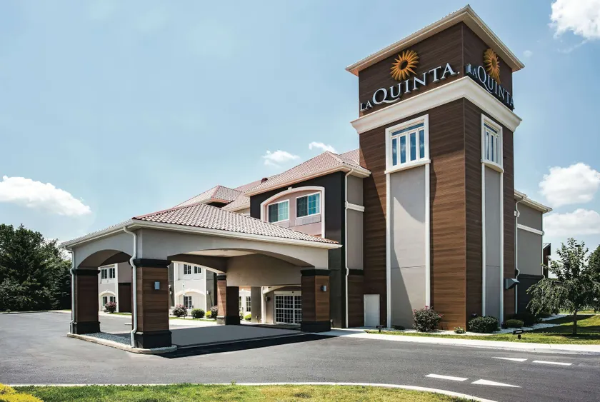 La Quinta by Wyndham Chambersburg - Image 1