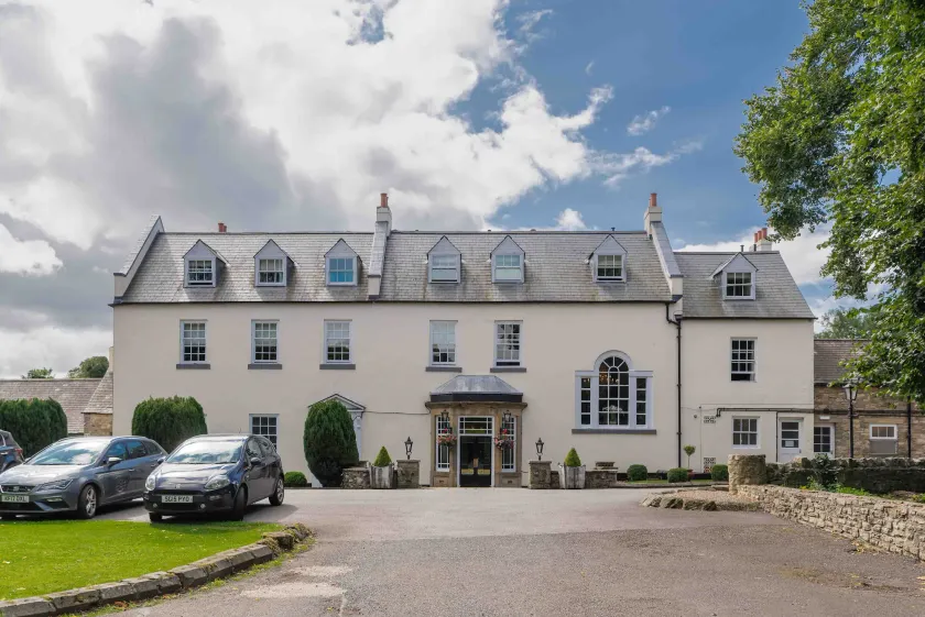 61 Durham - Image 1
