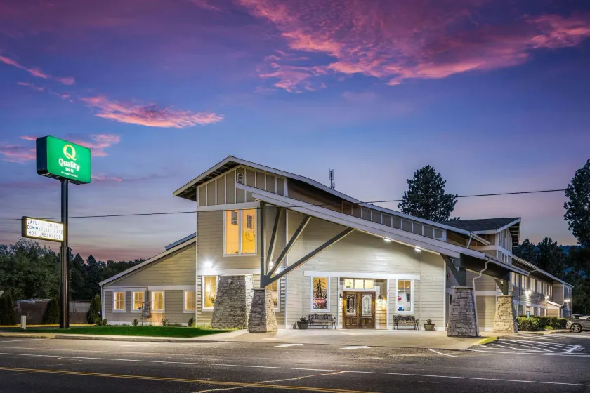 Quality Inn Cle Elum-Ellensburg - Image 1