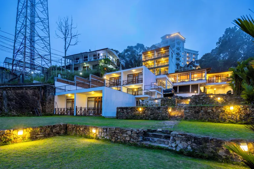 Alta Vista - Image 1