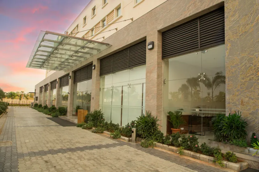Kalyan Grand - a business hotel - Image 1