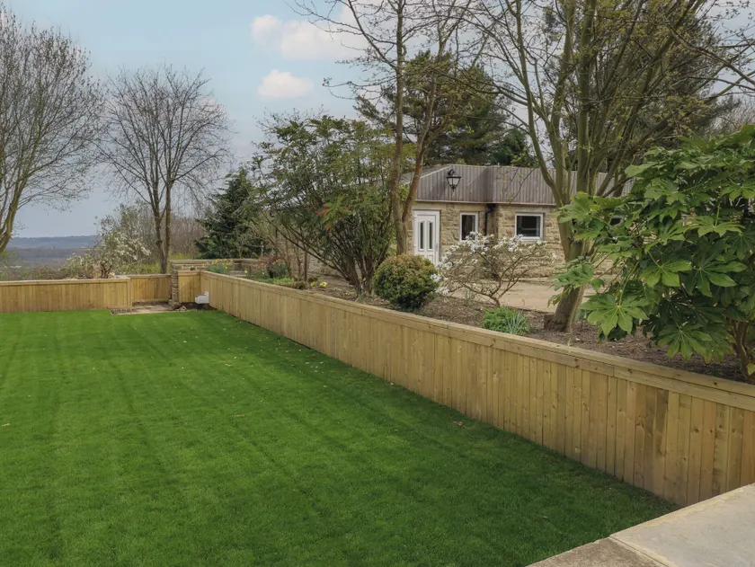 Pickwood Grange - Image 1