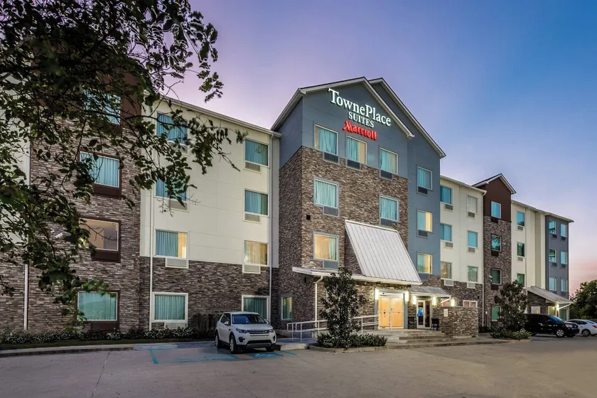 TownePlace Suites by Marriott New Orleans Harvey/West Bank - Image 1