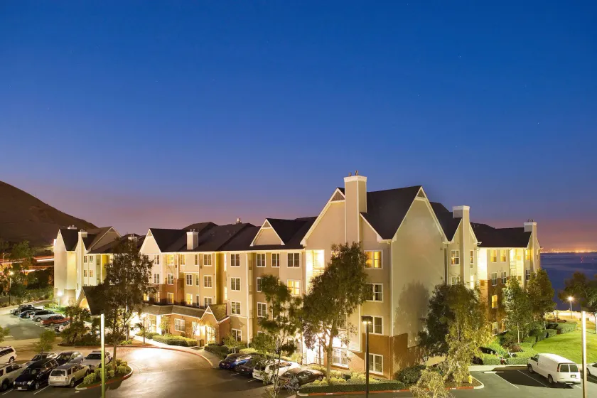 Sonesta ES Suites San Francisco Airport Oyster Point Waterfront - Image 1