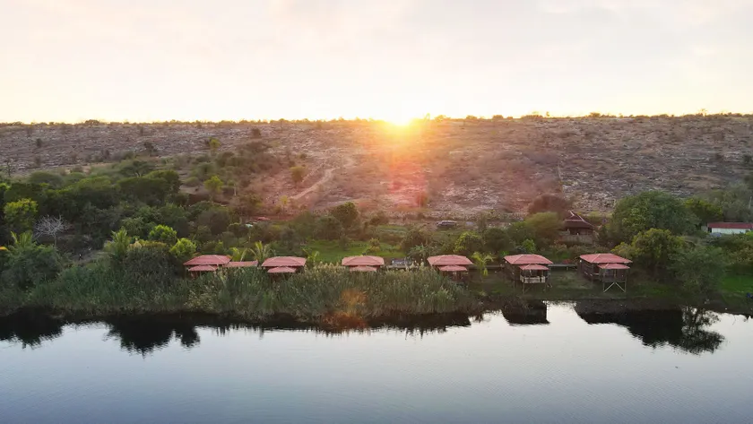 Pangarh Lake Retreat - Image 1