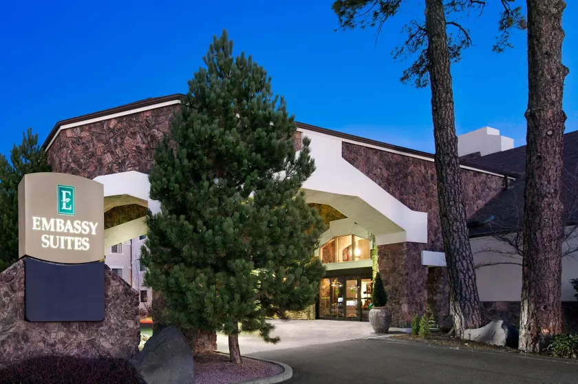 Embassy Suites by Hilton Flagstaff - Image 1