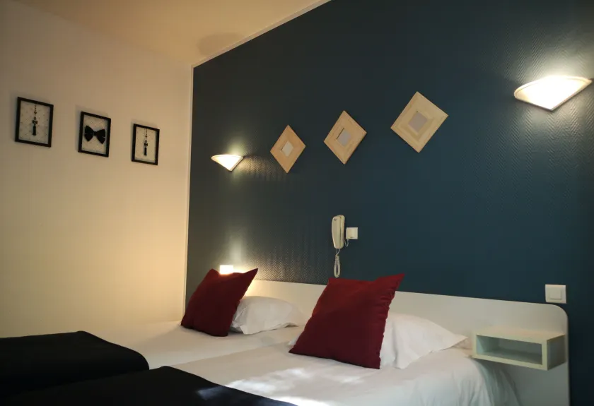 Hôtel Trianon Tours - Image 1