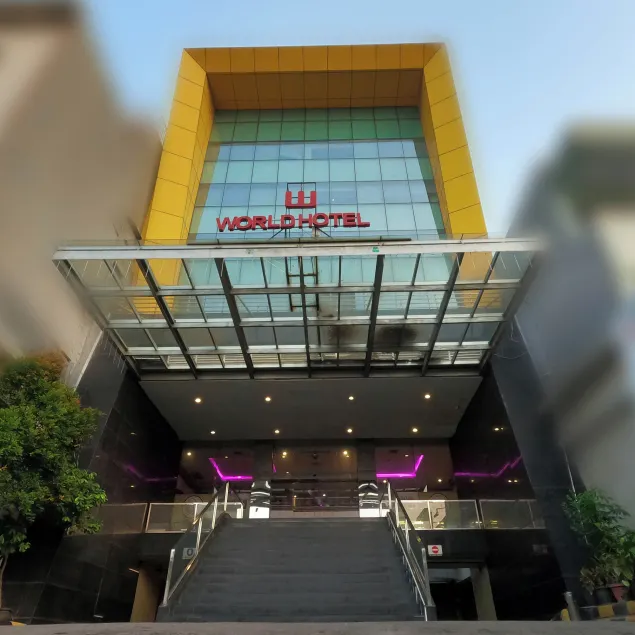 World Hotel Jakarta - Bandengan - Image 1
