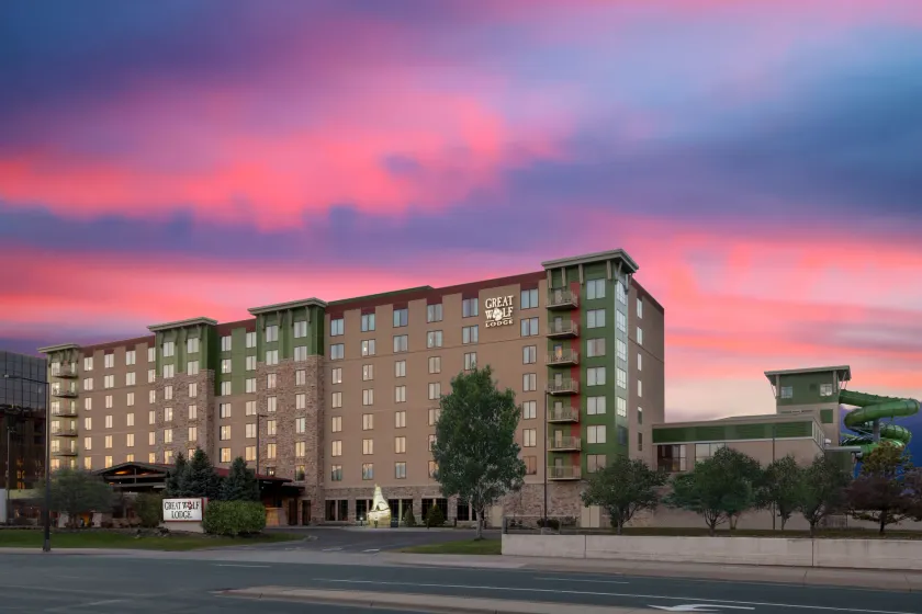 Great Wolf Lodge Bloomington - Image 1