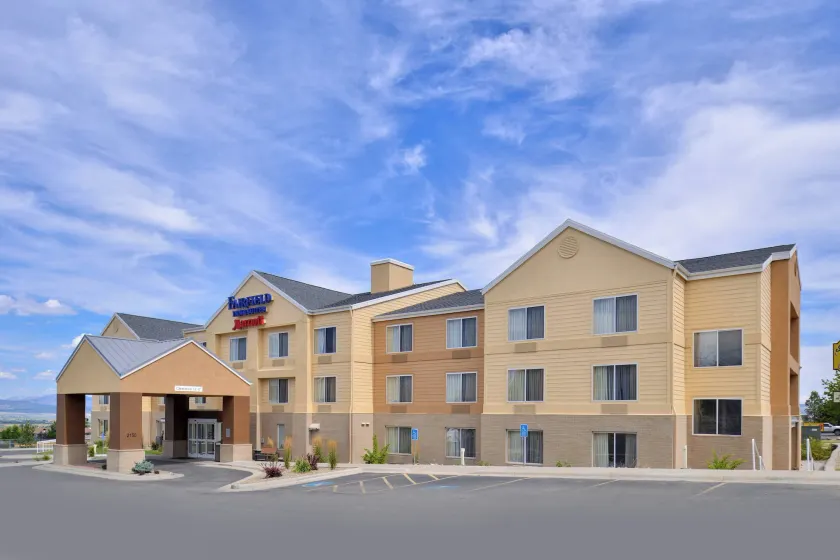 Fairfield Inn & Suites by Marriott Helena - Image 1