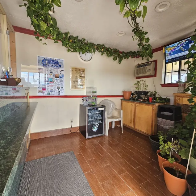 Deluxe Inn Motel - Reception