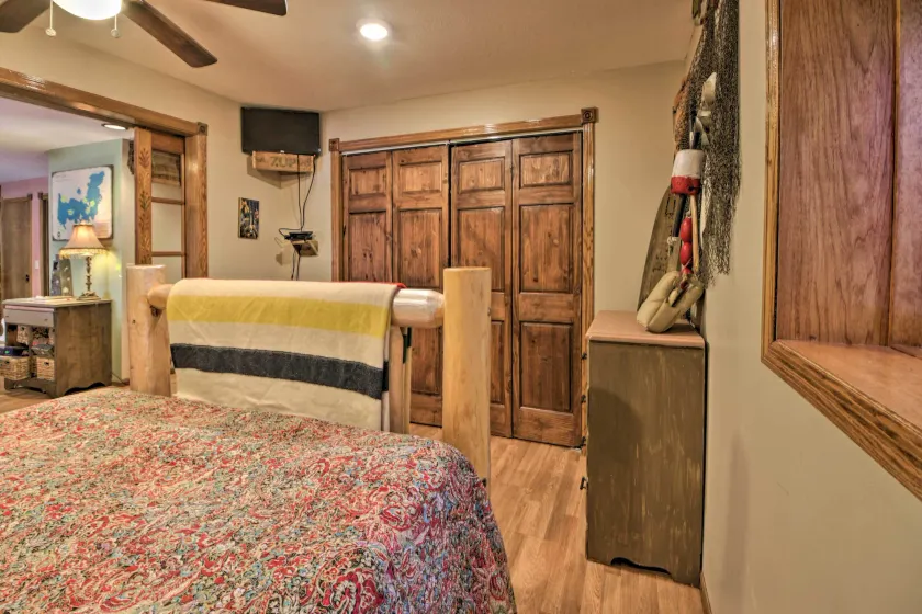 Lakefront Deer River Apt w/ Dock, Fire Pit & Patio - Interior