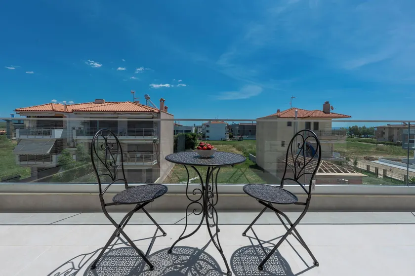White Pearl Suites Halkidiki - Image 1