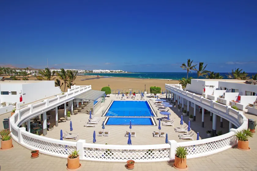 Hotel Las Costas - Image 1