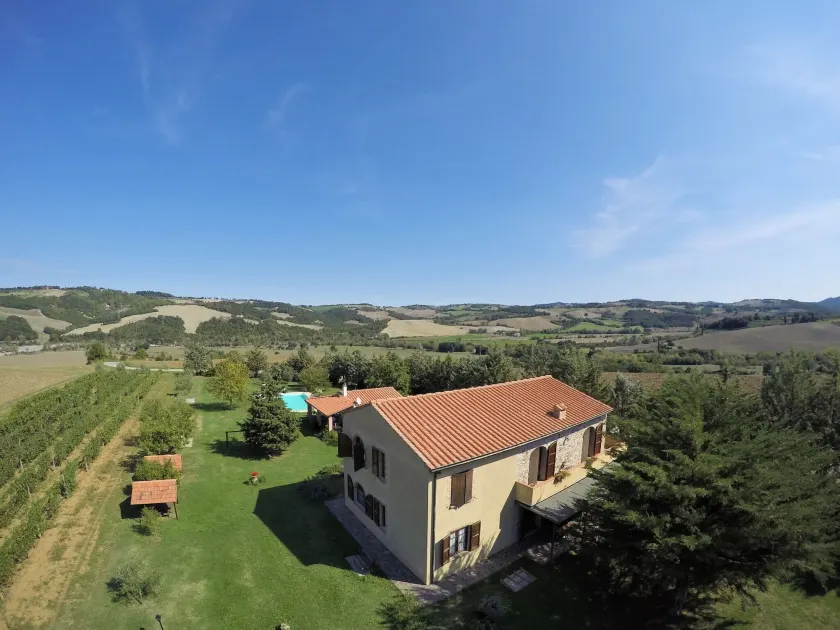Casa Girasole Agriturismo Le Selvole Tuscany - Image 1