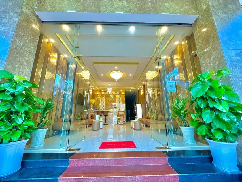 Hotel Minh Thắng 2 - Image 1